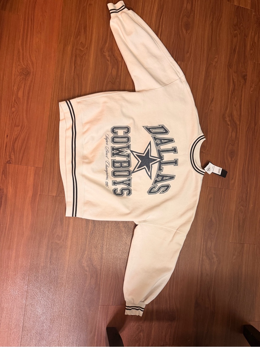Abercrombie & Fitch Cream Sweatpants & Joggers Style with Navy Trim